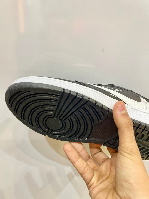 خرید کفش کتونی ترویس رنگ مشکی مردانه | ارسال فوری