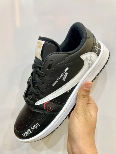 خرید کتونی نایک ترویس رنگ مشکی مردانه | ارسال فوری