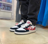 خرید کفش کتونی نایک ترویس رنگ قرمز | فروش فوری